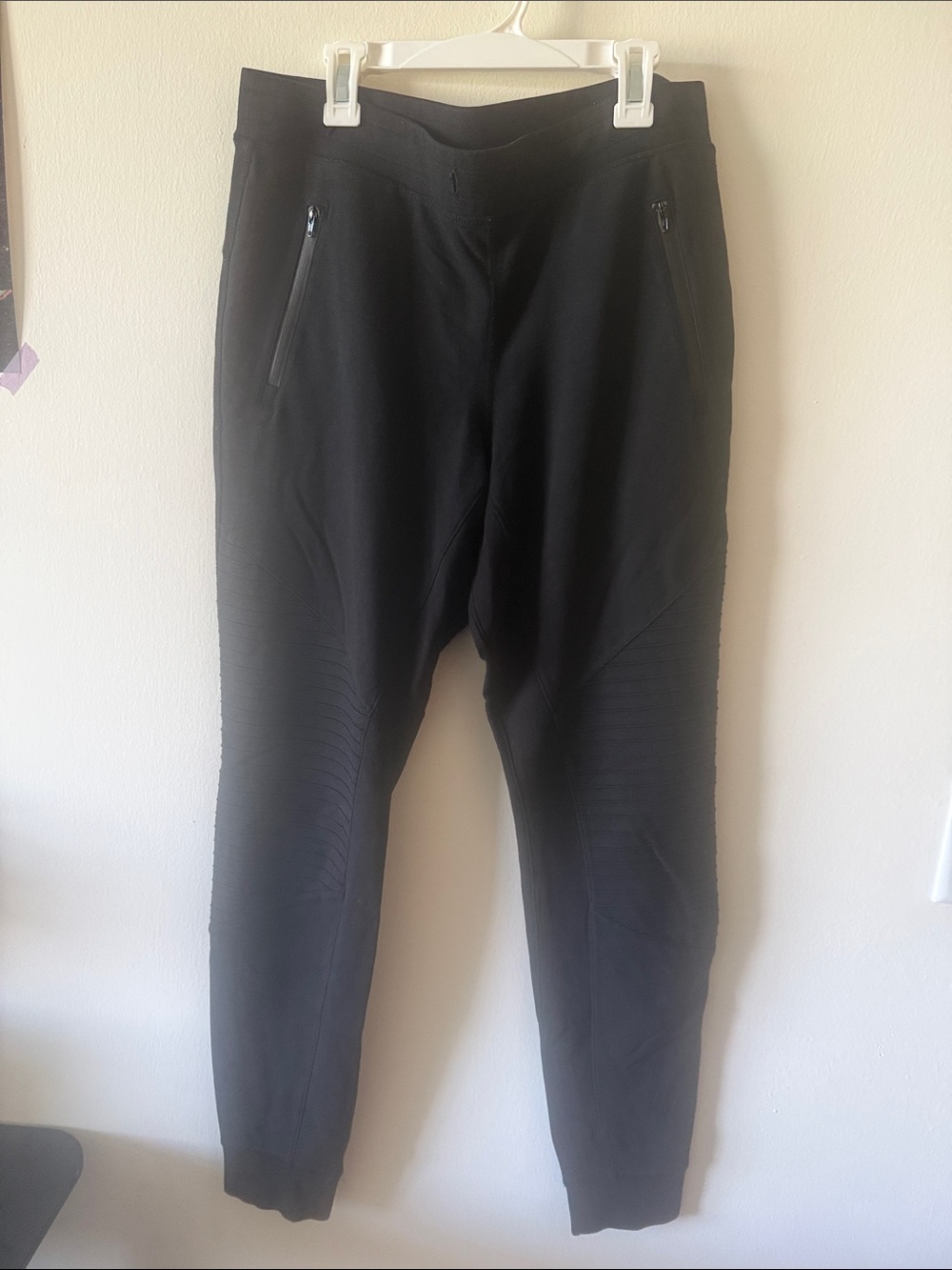 ALO Moto Joggers